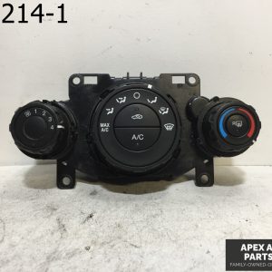 OEM 2011 Ford Fiesta AC Heater Climate Control Temperature
