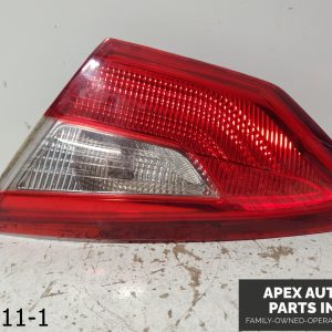 OEM 2012-2018 Ford Focus 2.0L PASSENGER RIGHT INNER TRUNK TAIL LIGHT