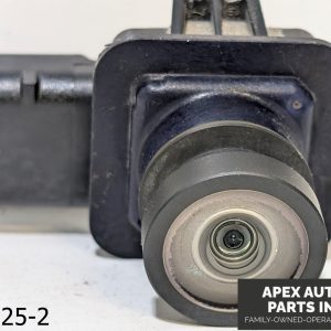 OEM 2013-2016 Ford Fusion 2.0L REAR VIEW BACKUP CAMERA  PARKING