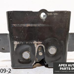 OEM 2013-2017 Chevrolet Traverse 3.6L Trunk Lid Hatch Liftgate Latch Actuator