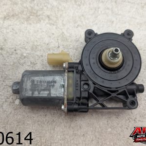 OEM 2014 Chevrolet Malibu 2.0L Front RH Right Power Door Window Motor