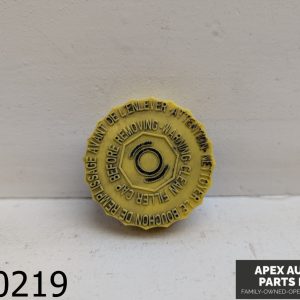 OEM 2014 Chrysler Town & Country 3.6L Brake Master Cylinder Cap Yellow