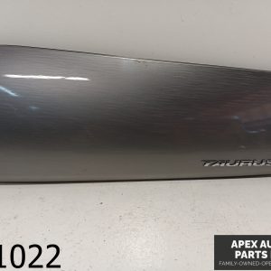 OEM 2014 Ford Taurus 3.5L PASSENGER RIGHT SIDE DASH TRIM PANEL COVER SILVER