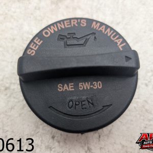 OEM 2014 Kia Cadenza 3.3L ENGINE OIL FILLER FLUID TANK CAP ASSY