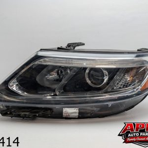 OEM 2014 Kia Sorento 2.4L  HALOGEN HEADLIGHT LEFT SIDE LH