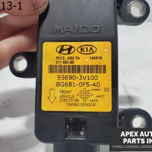 OEM 2015 KIA Optima Yaw Rate Stability Control Module 956903V100