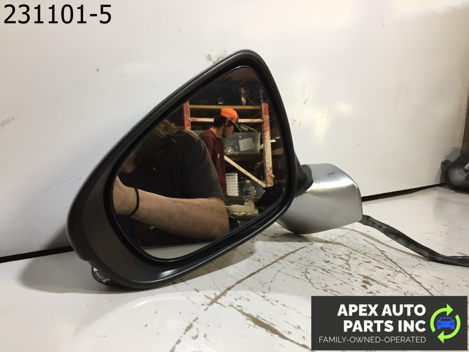 OEM 2015 Lexus ES350 DRIVER DOOR MIRROR W/ TURN SIGNAL & BLIND SPOT - Image 4