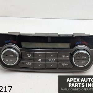 OEM 2015 Toyota RAV4 2.5L A/C Heater Climate Control Unit
