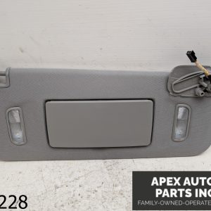 OEM 2017 Chevrolet Silverado 1500 5.3L Right Passenger Sun Visor Illuminated