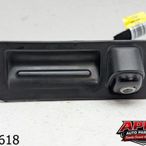OEM 2018 Hyundai Elantra 2.0L Backup Camera Rear View Back View Handle Switch