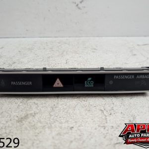 OEM 2019 Mitsubishi Outlander 2.5L Hazard Switch 4 Way Flasher Button