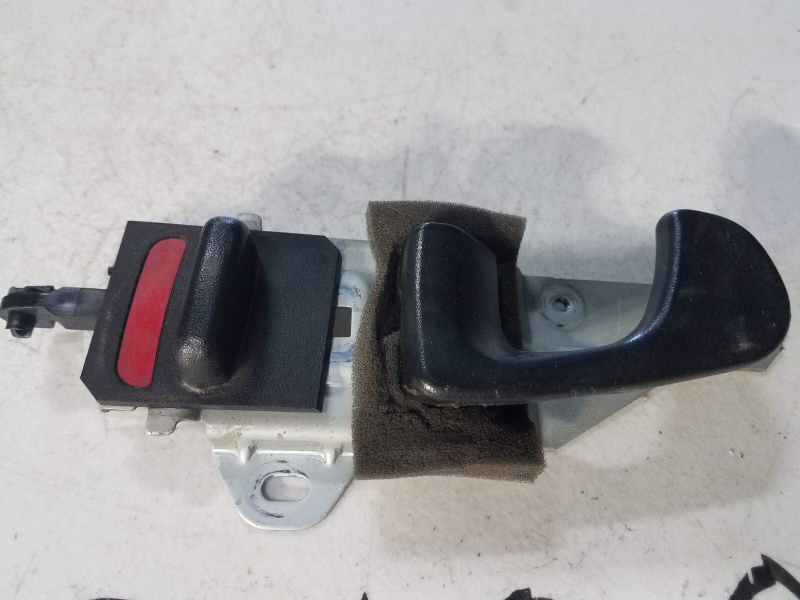 OEM 91-99 3000GT VR4 DODGE STEALTH LEFT DRIVER INTERIOR DOOR HANDLE ASSEMBLY - Image 3