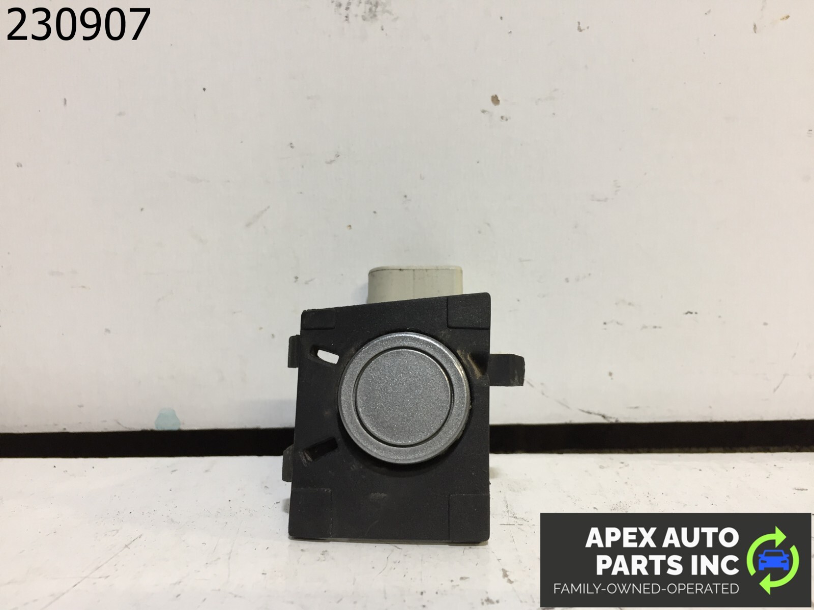 OEM Audi A8 2006 BUMPER PARKING AID / ASSIST SENSOR OEM