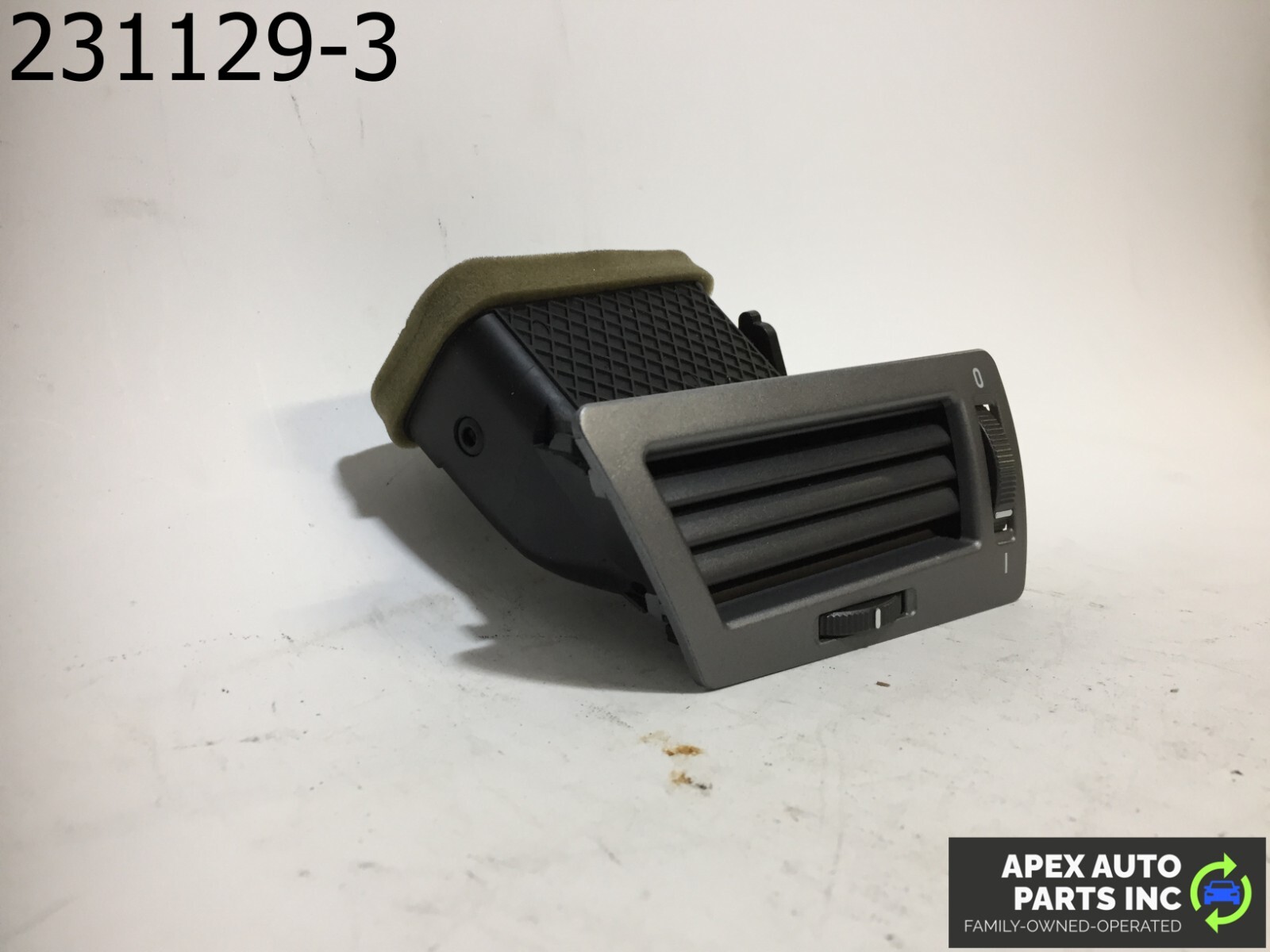 OEM BMW 745Li 2003 AC Heater Vent Driver Side Gray - Image 3