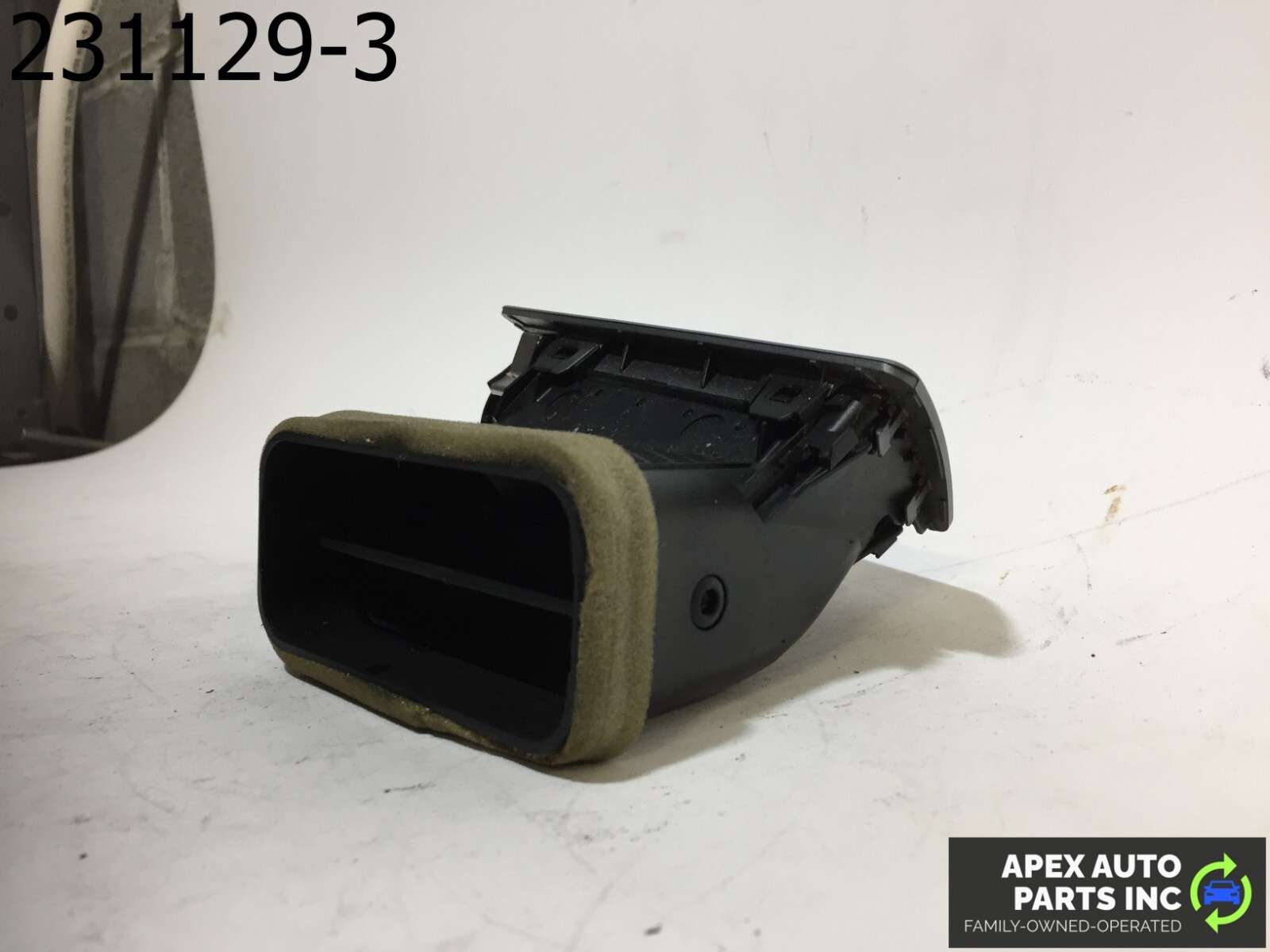 OEM BMW 745Li 2003 AC Heater Vent Driver Side Gray - Image 7