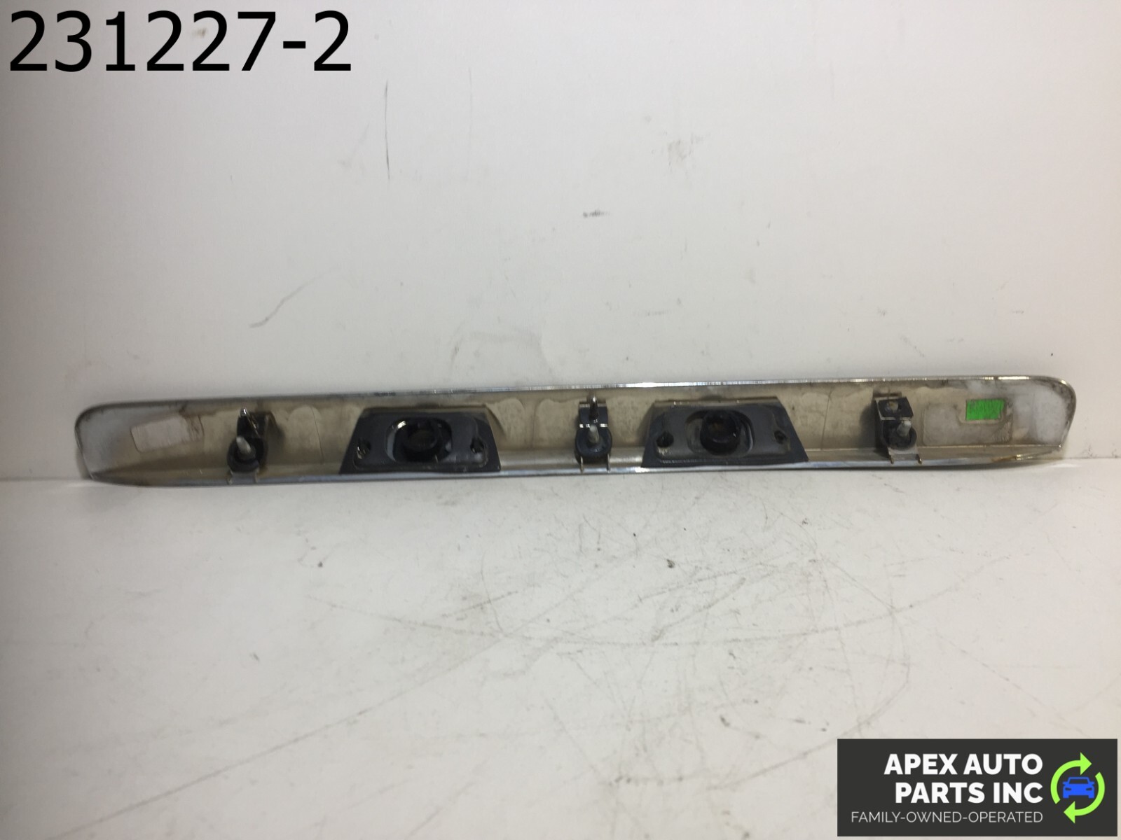 OEM Ford Taurus 2008 Chrome Tailgate Trunk Molding Strip Trim - Image 5