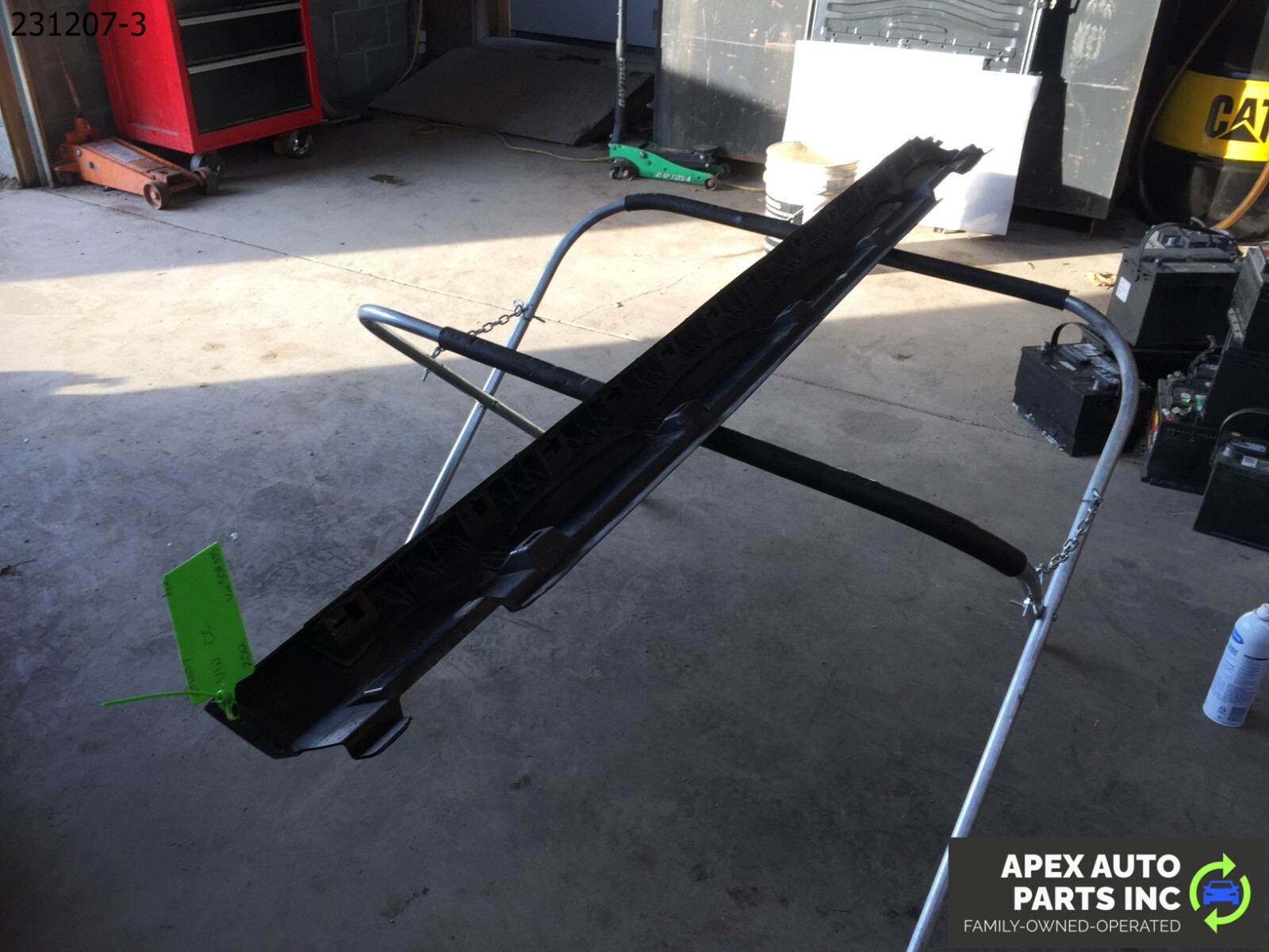 OEM Volkswagen CC 2012 ROCKER PANEL SKIRT MOLDING RIGHT PASSENGER SIDE - Image 9