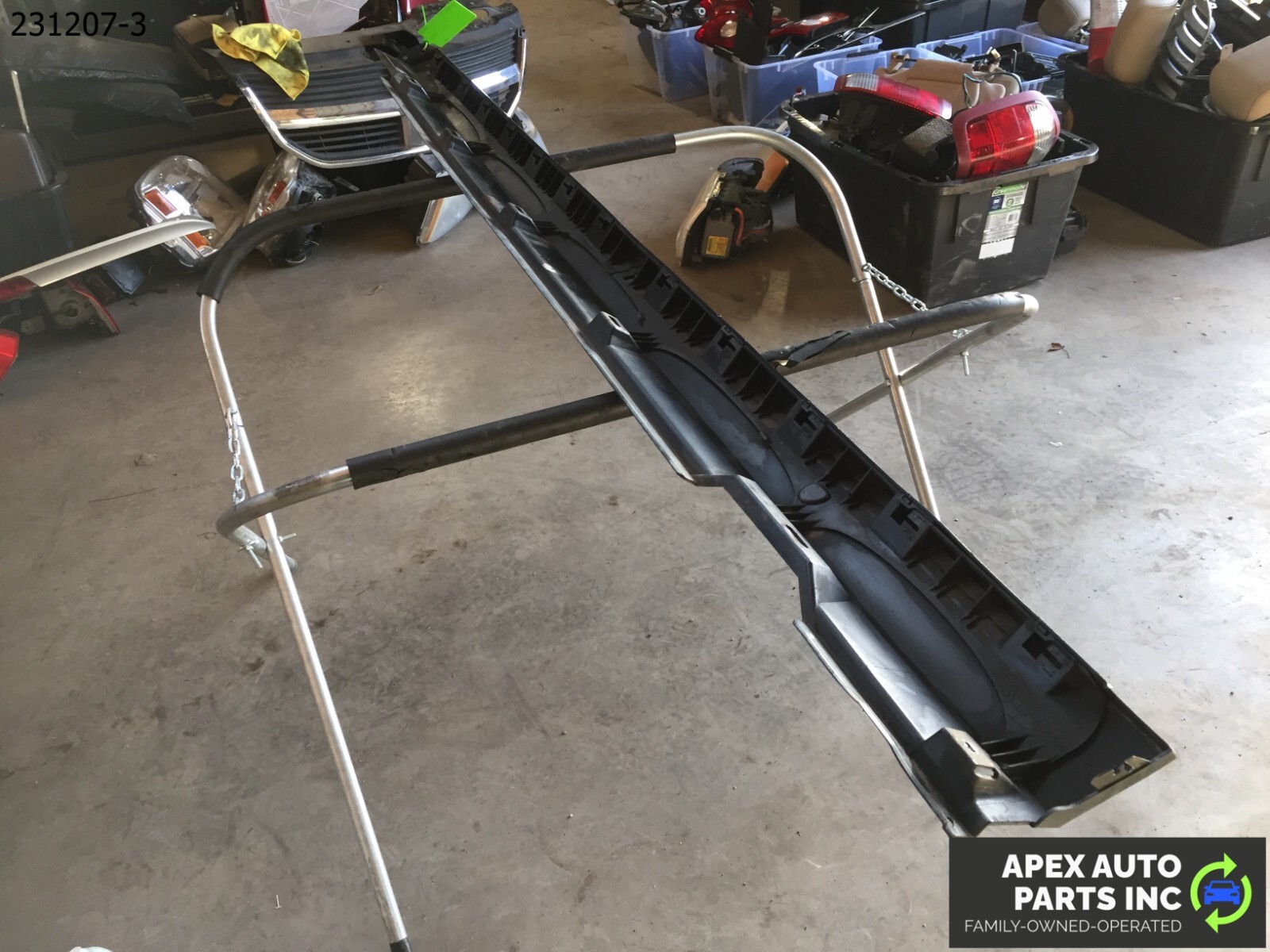 OEM Volkswagen CC 2012 ROCKER PANEL SKIRT MOLDING RIGHT PASSENGER SIDE - Image 10