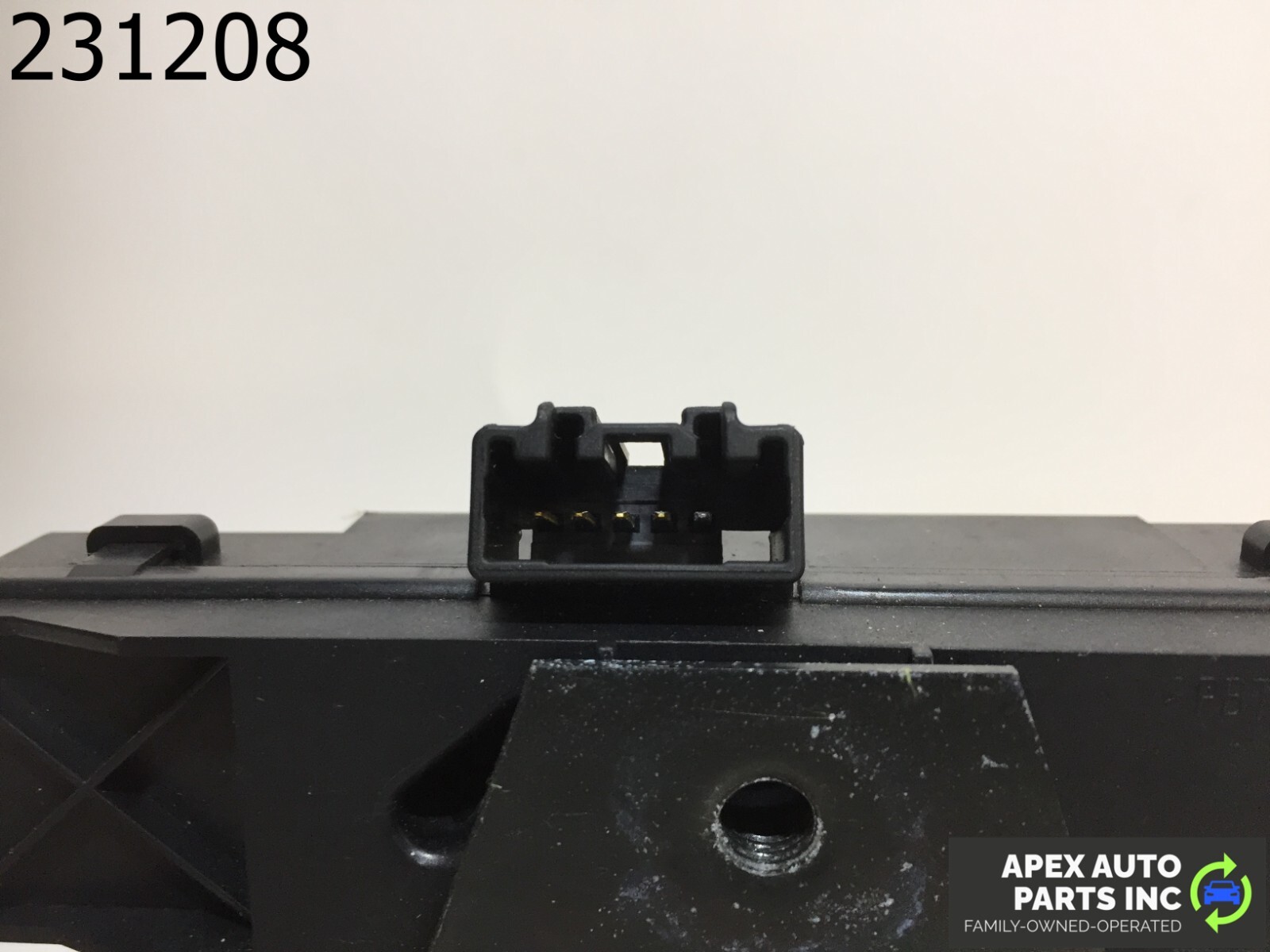 OEM Volvo S40 2005 Trunk Latch Release Deck Lid Lock Actuator 31276697 OEM - Image 8