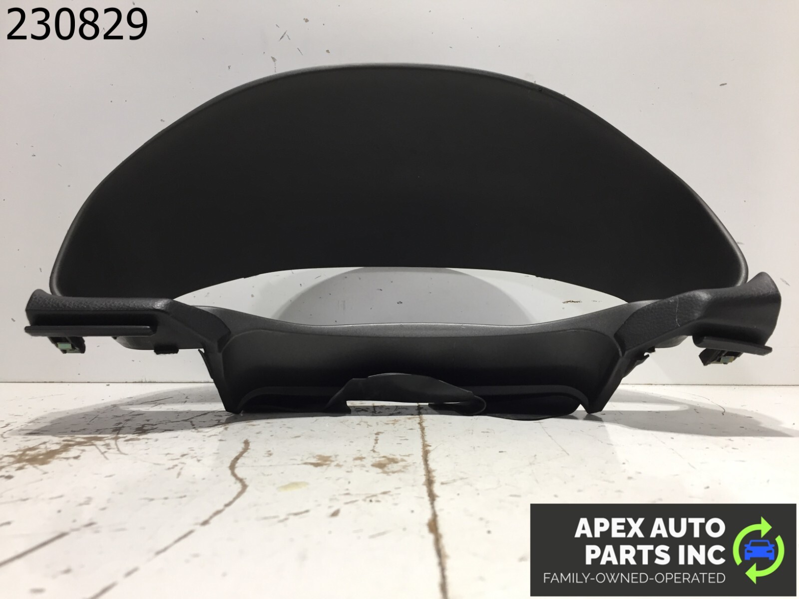 02 INFINITI Q45 INSTRUMENT CLUSTER SPEEDOMETER TACH ODOMETER TRIM BEZEL MOLDING