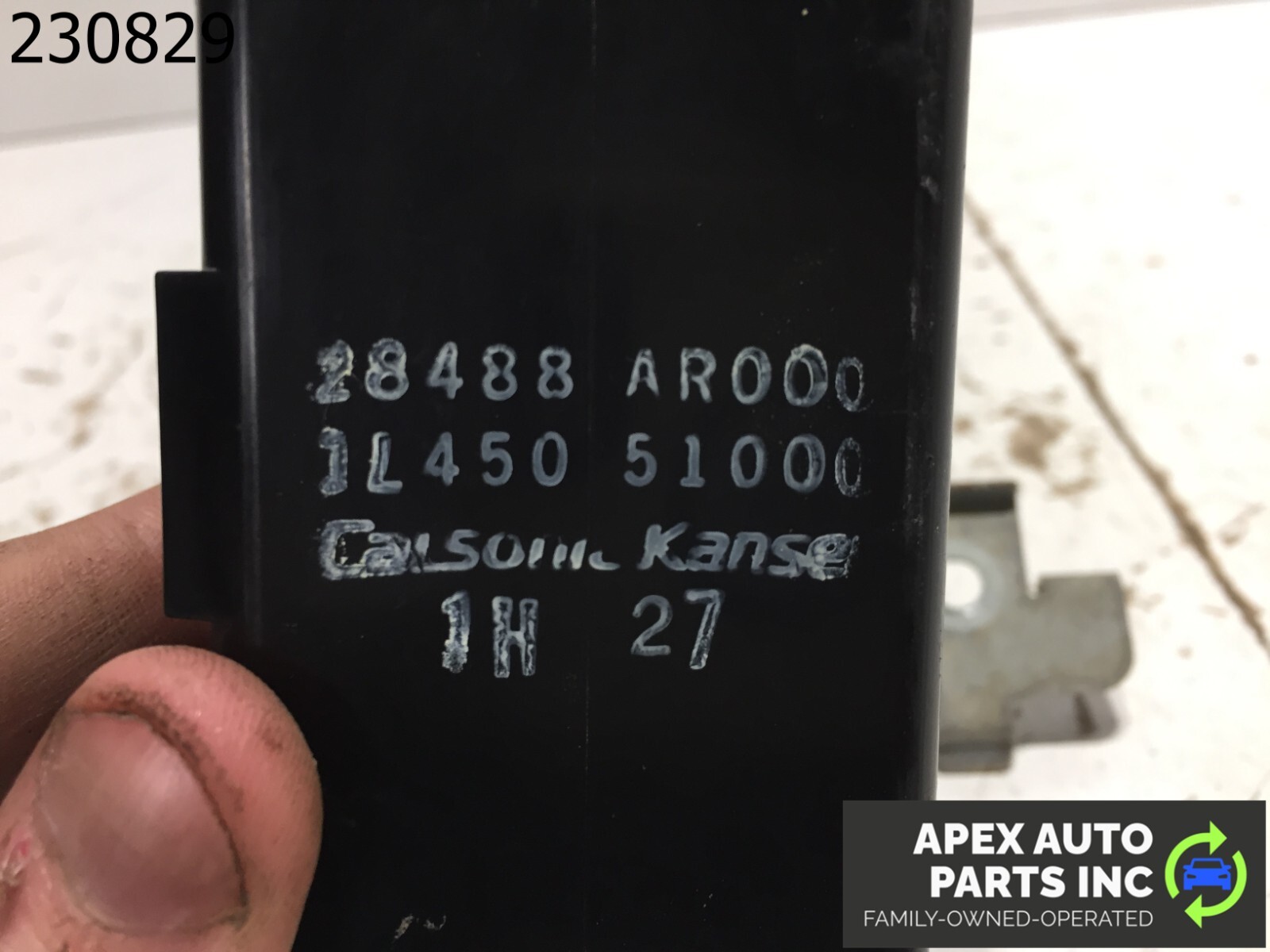 02 INFINITI Q45 - MUFFLER CONTROL MODULE 28488AR000 - Image 9