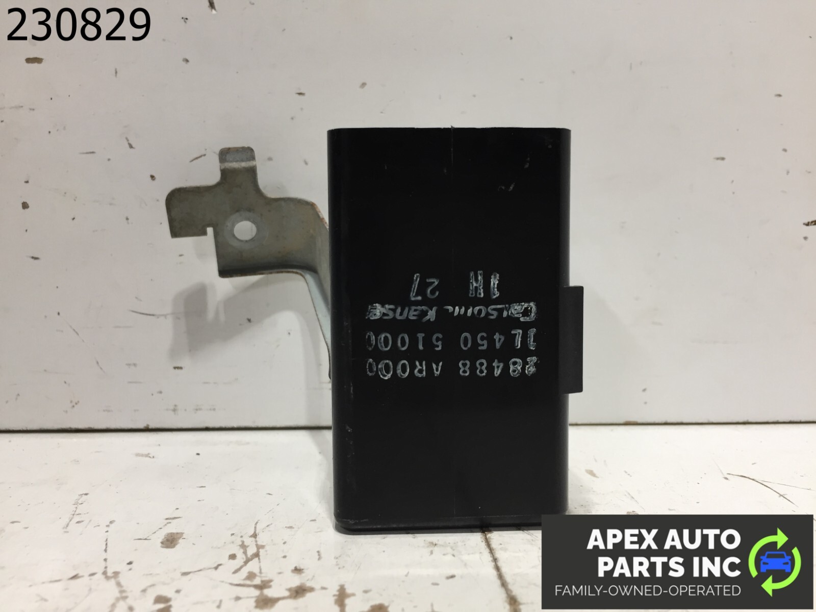 02 INFINITI Q45 - MUFFLER CONTROL MODULE 28488AR000