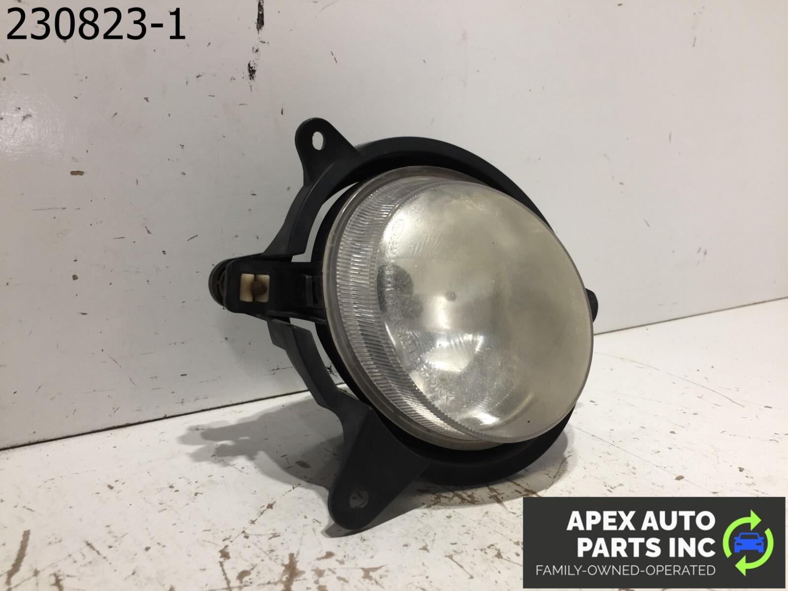 03 04 05 06 SORENTO Passenger Right Corner Park Light Fog driving Bumper Mounted - Image 3