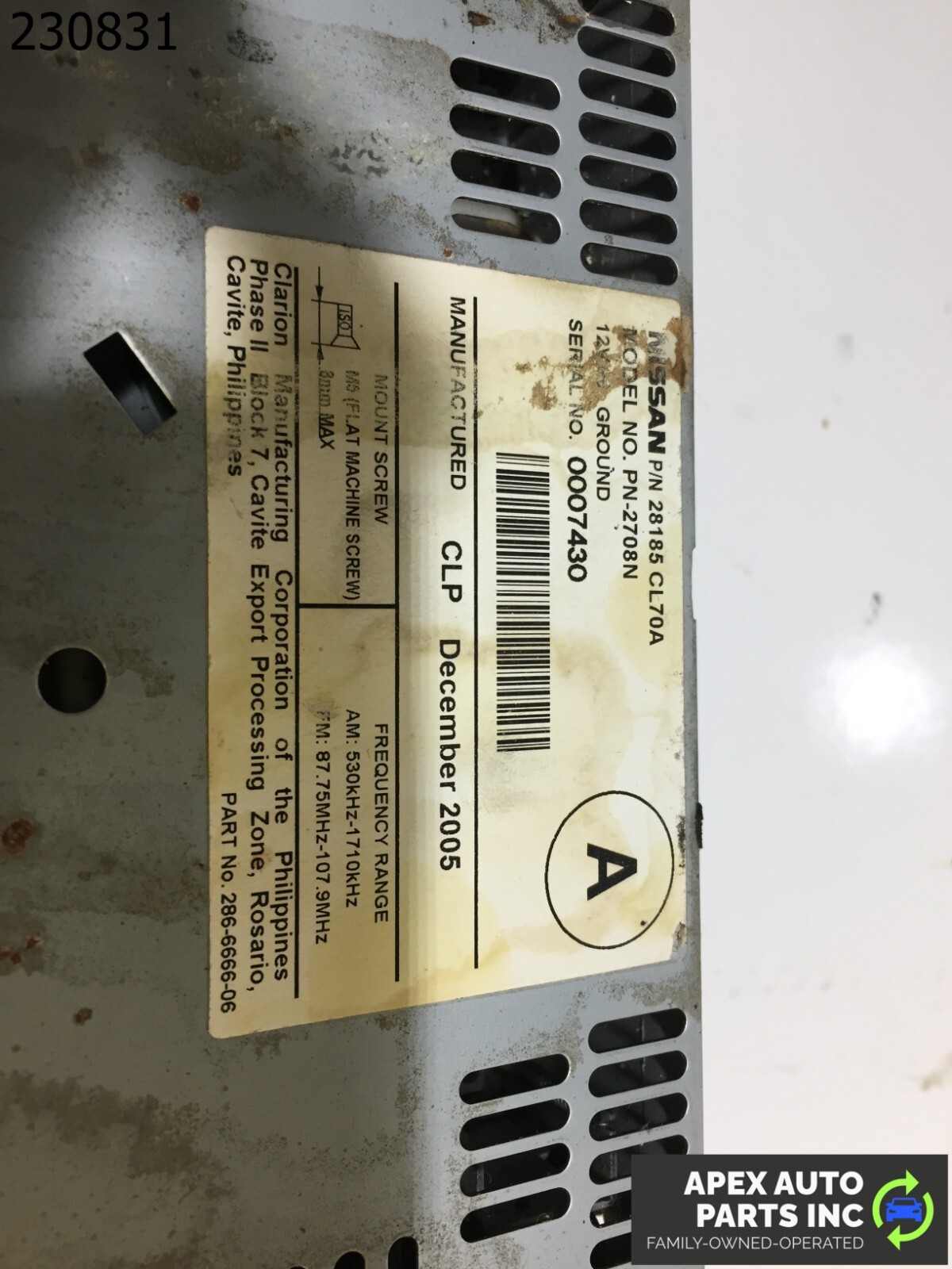 06 2006 Infiniti FX AM FM 6 Disc CD Radio Receiver OEM LKQ - Image 9