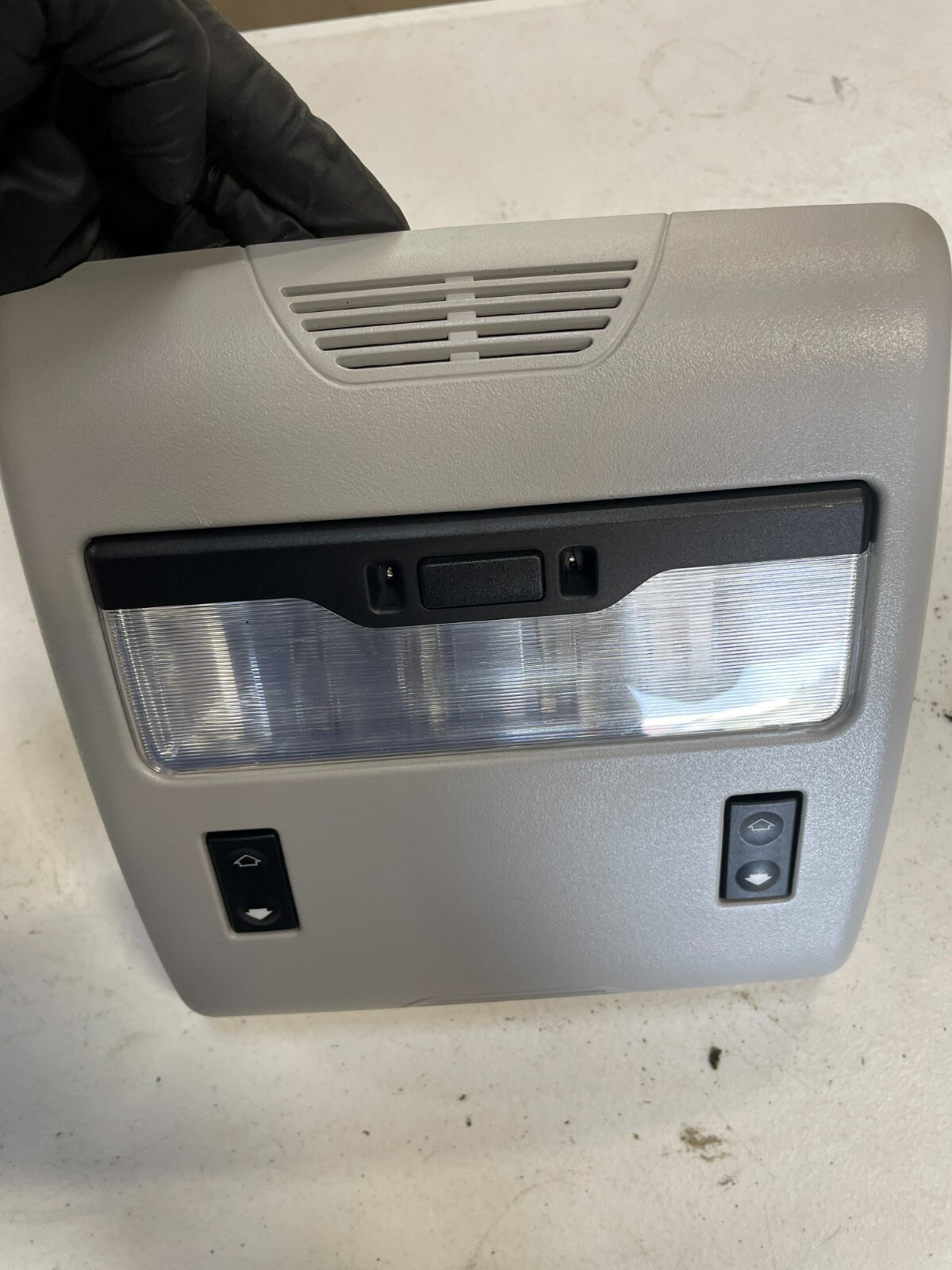 2000-2006 BMW E53 X5 Rear Interior Dome Light W/ Switches 8379941 OEM - Image 5