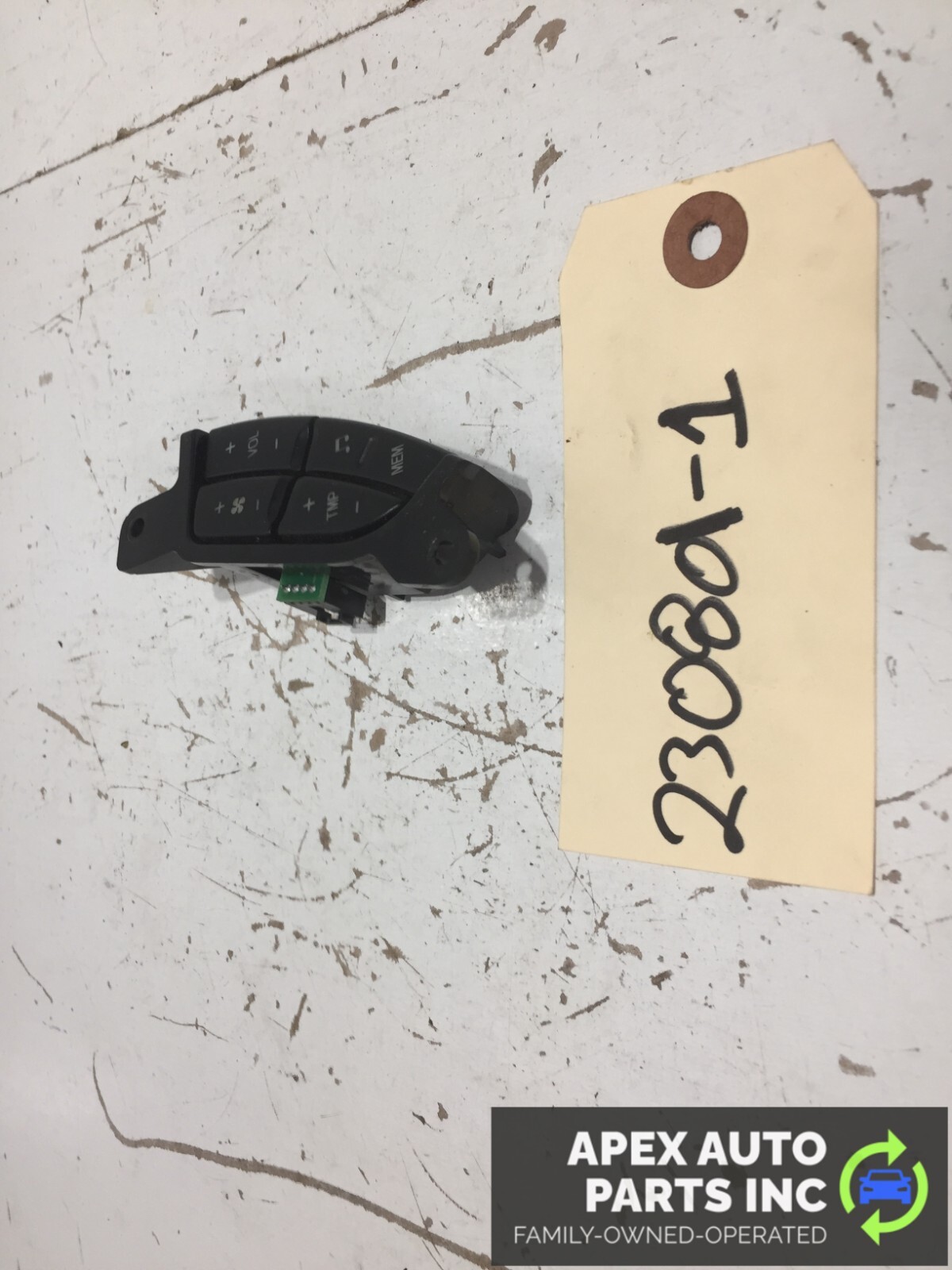 2002-2005 FORD EXPLORER MOUNTAINEER CRUISE SWITCH SET STEERING WHEEL MOUNTED OEM