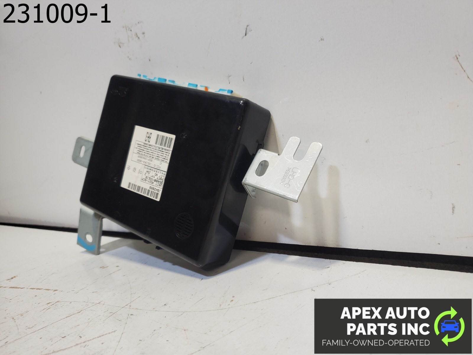 2014 Hyundai Elantra BODY CONTROL MODULE BCM COMPUTER - Image 4