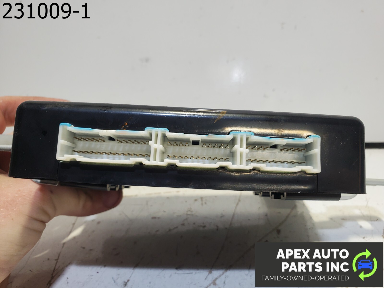 2014 Hyundai Elantra BODY CONTROL MODULE BCM COMPUTER - Image 8