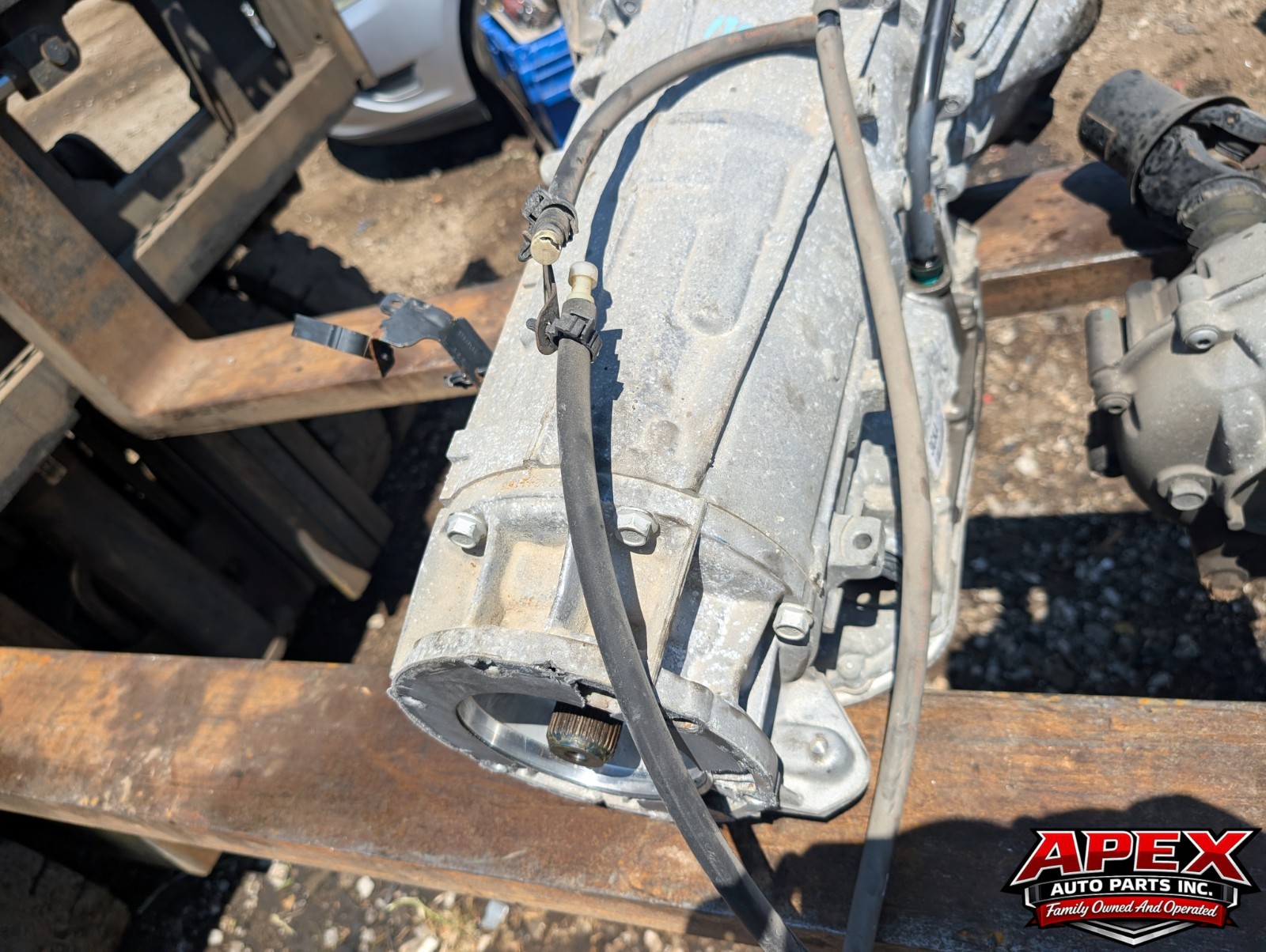 *NO SHIPPING* 2013 Chevrolet Silverado 5.3L 4WD Automatic Transmission - Image 11