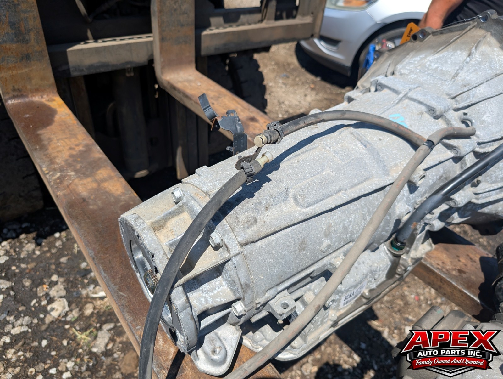 *NO SHIPPING* 2013 Chevrolet Silverado 5.3L 4WD Automatic Transmission - Image 9