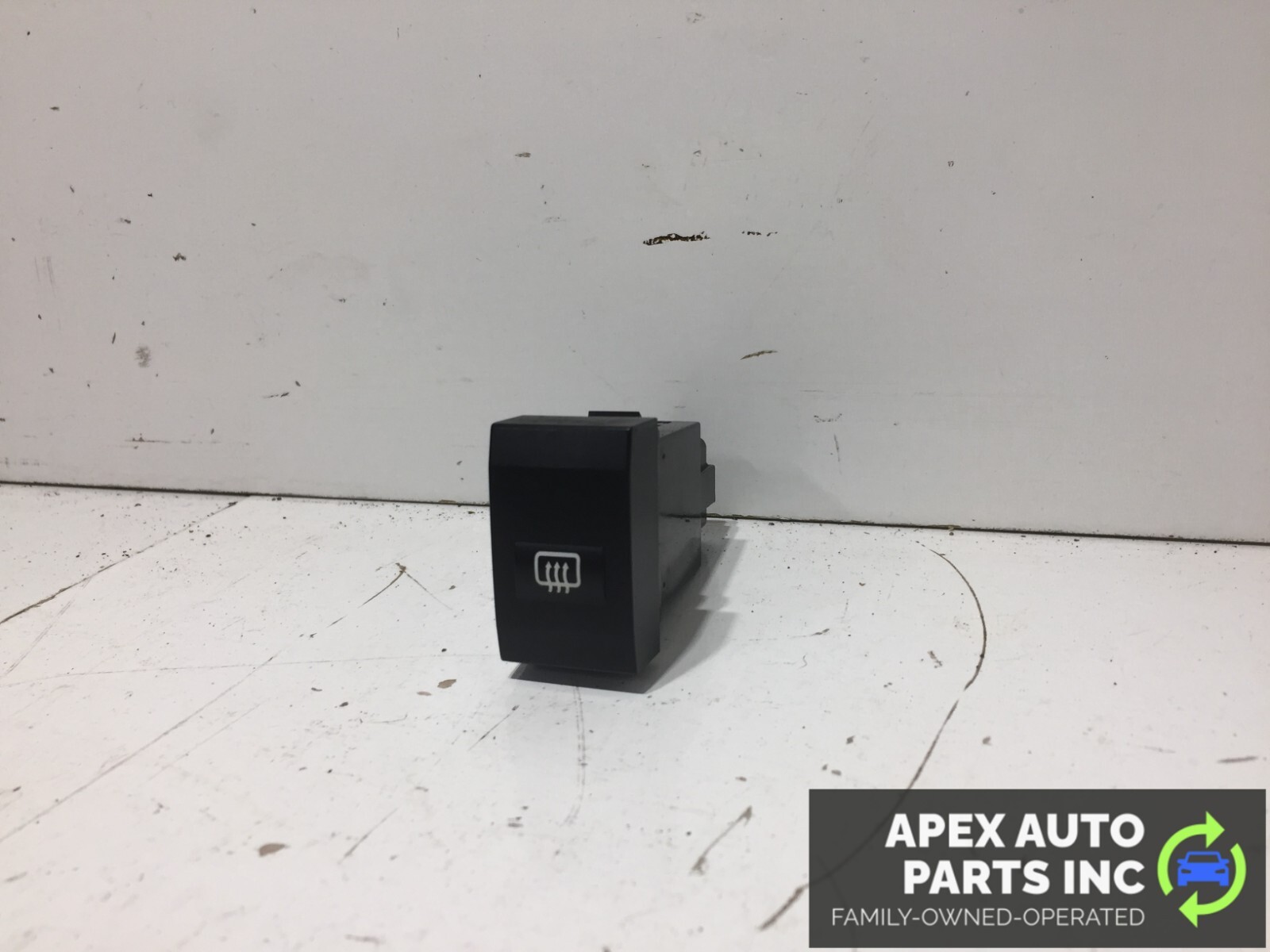 OEM 03 04 05 06 Kia Sorento Rear Defrost Control Switch 93710-3E000 - Image 4
