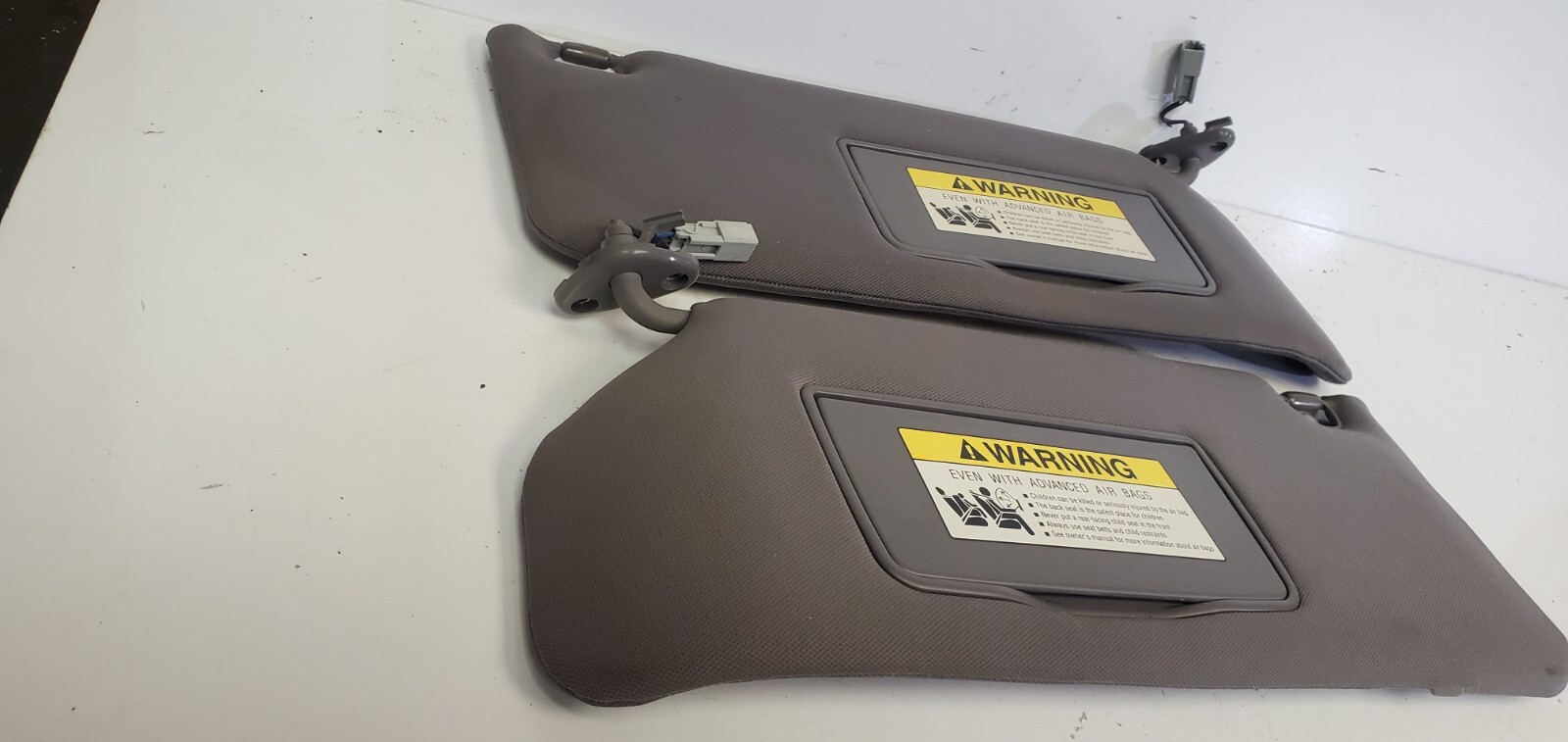 OEM 08 09 10 HONDA ODYSSEY DRIVER PASSENGER INTERIOR SUN VISOR SUNVISOR GRAY - Image 3