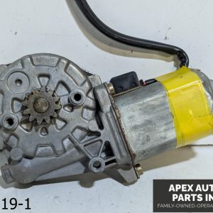 OEM 1984-1989 Volvo 740 2.3L WINDOW MOTOR 0130821036