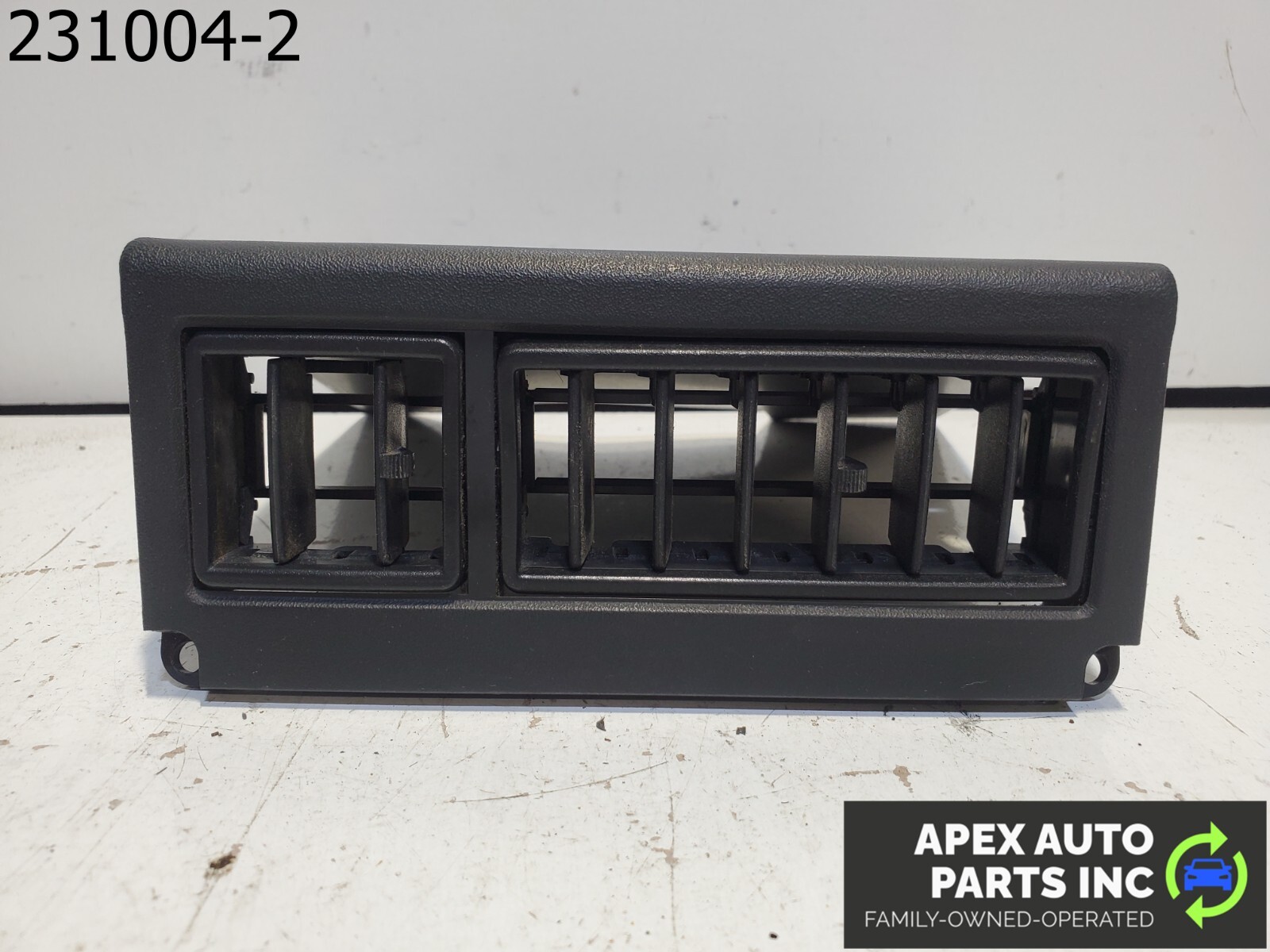 OEM 1984 Pontiac Fiero Black Dash Corner Vent Set