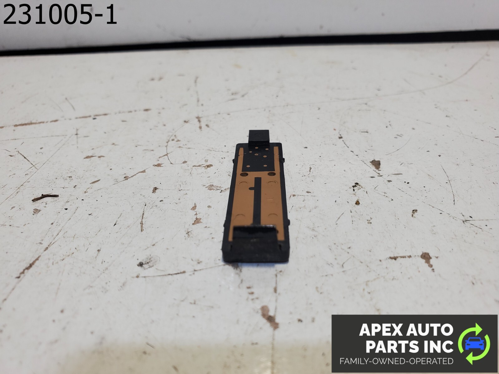 OEM 1984 Pontiac Fiero INTERIOR DOOR STEP SILL EMBLEM FISHER BODY - Image 8