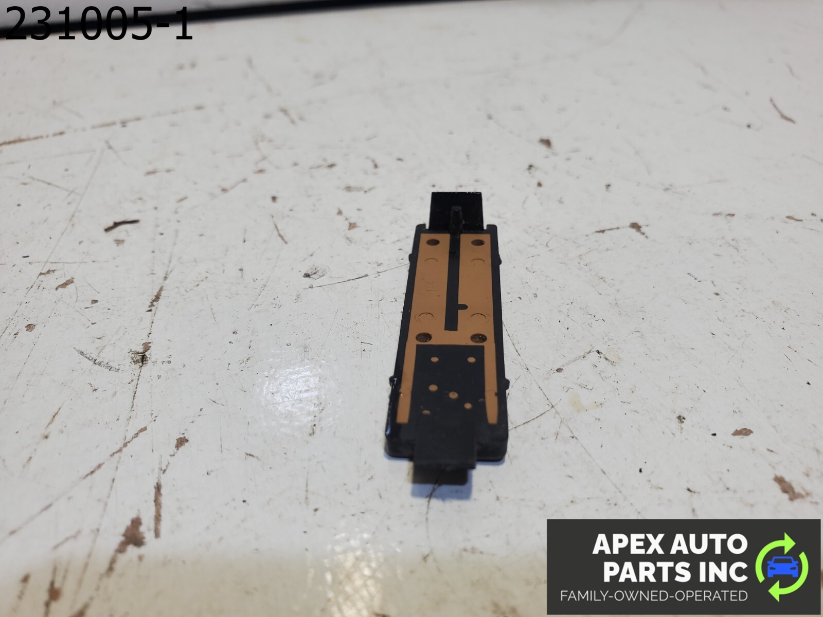 OEM 1984 Pontiac Fiero INTERIOR DOOR STEP SILL EMBLEM FISHER BODY - Image 9