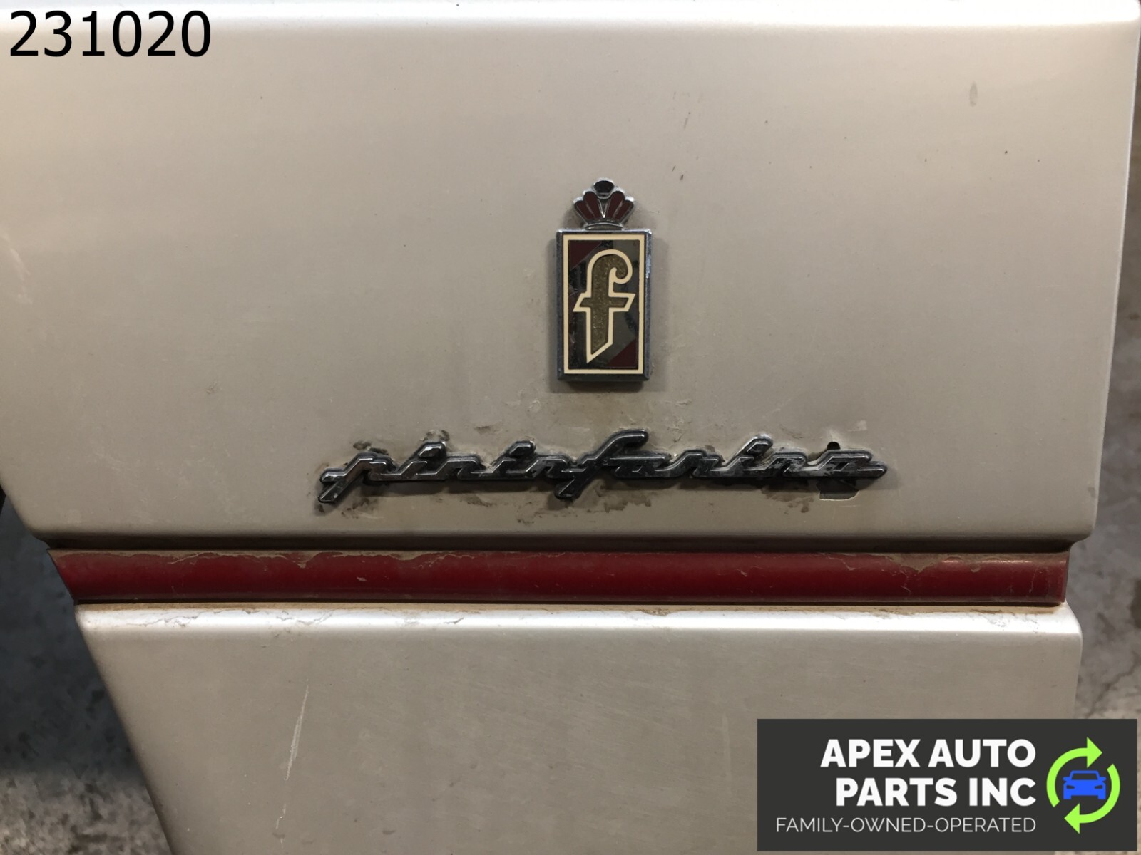 OEM 1990 Cadillac Allante Front Left Fender Silver - Image 6