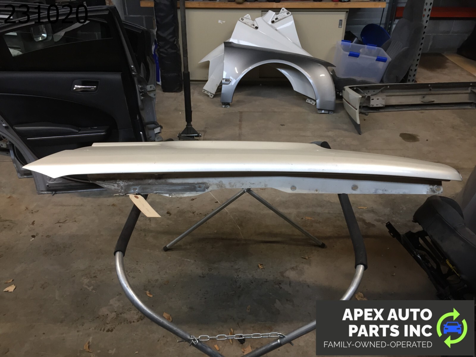 OEM 1990 Cadillac Allante Front Left Fender Silver - Image 7