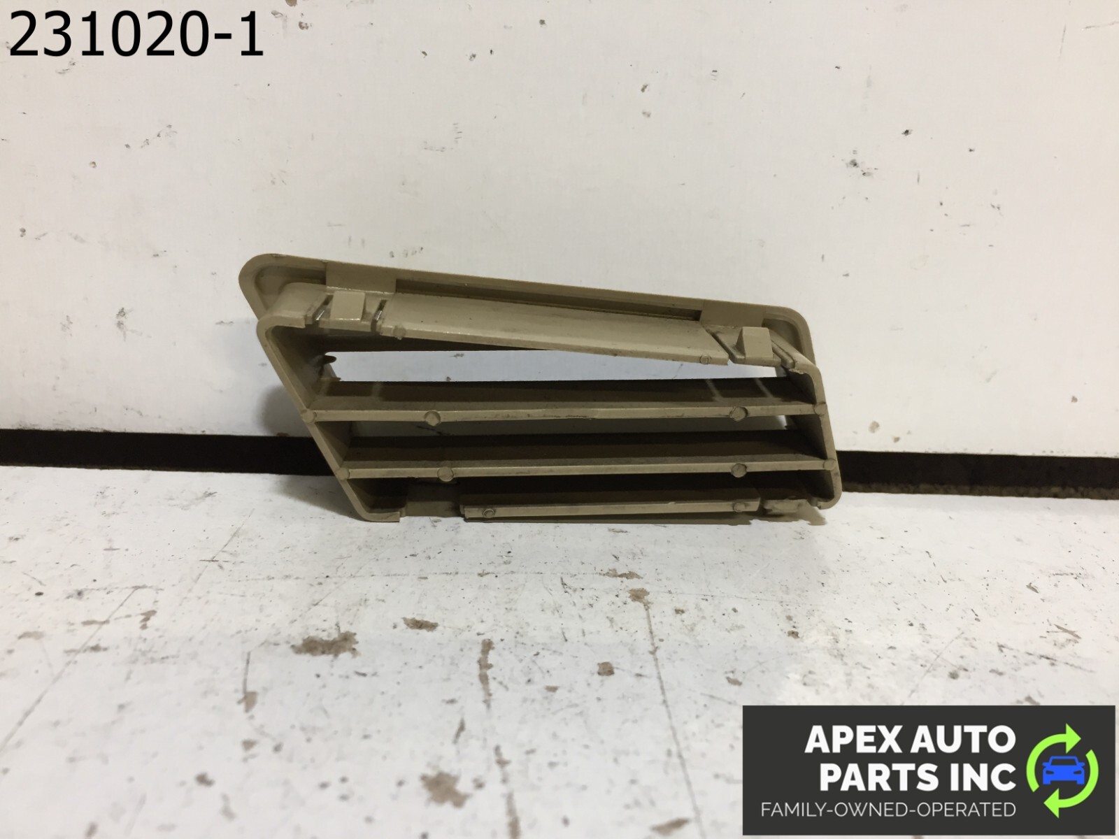 OEM 1990 Cadillac Allante Interior Dash Vent Beige Tan - Image 6