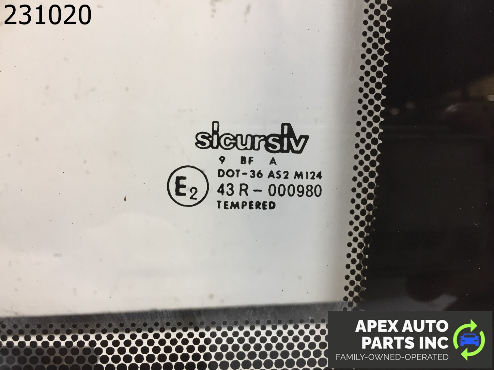 OEM 1990 Cadillac Allante Passenger Right Quarter Glass Soft Top - Image 9