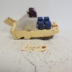 OEM 1995 1996 1997 Lexus LS400 Under Dash Fuse Relay Junction Box Assembly