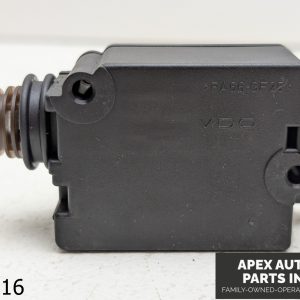 OEM 2000-2003 BMW X5 4.4L TAIL GATE LOCK ASSEMBLY MODULE