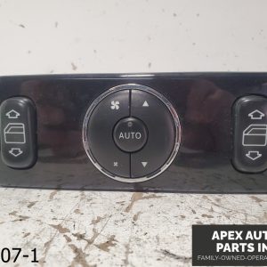 OEM 2002-2005 Mercedes ML500 5.0L Rear AC Heater Climate Control 1638200526
