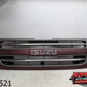 OEM 2002 Isuzu Trooper 3.5L Upper Front Bumoer Grill grille