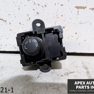 OEM 2003-2004 Infiniti G35 3.5L MIRROR SWITCH SIDE MIRROR CONTROL SWITCH