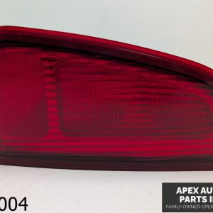 OEM 2003-2004 Lincoln Navigator 5.4L Passenger Right Side Tail Light Taillight